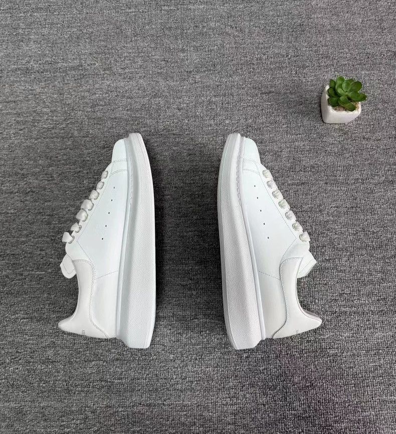 Alexander McQueen McQueen Reflective Sneakers Size 40 Size US 7.5 / EU 40-41 - 3 Thumbnail