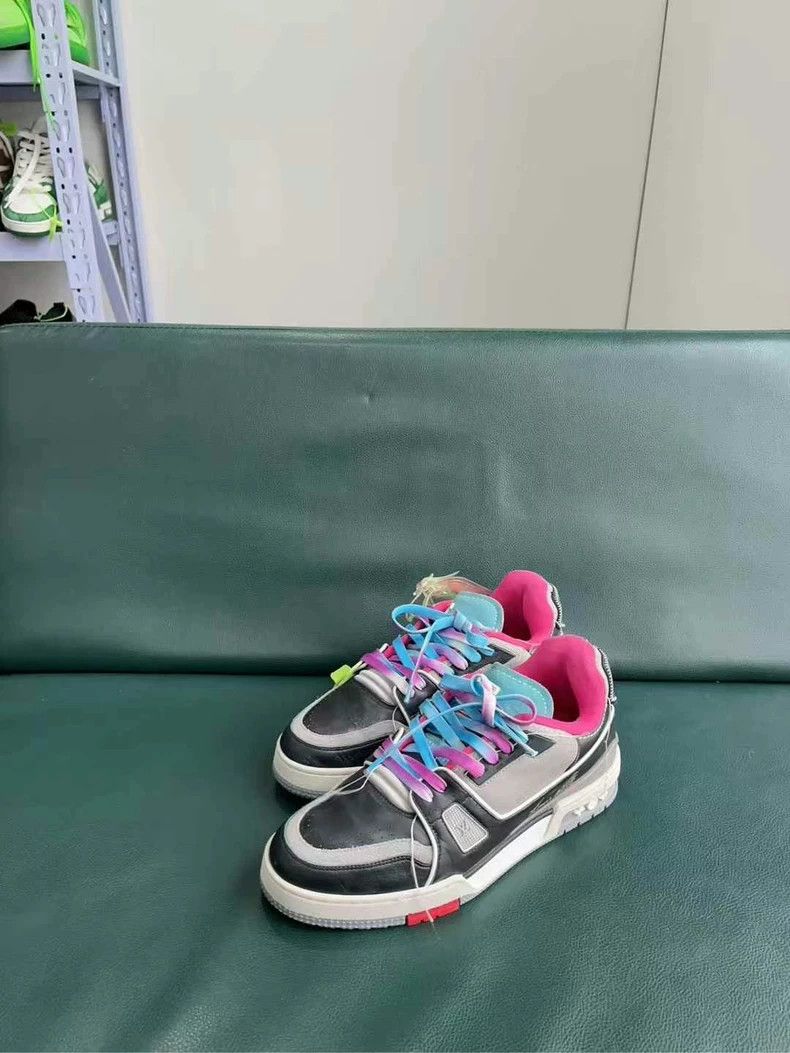 Louis Vuitton Louis Vuitton LV Trainer Black Pink Limited Edition Size US 8.5 / EU 41-42 - 2 Thumbnail