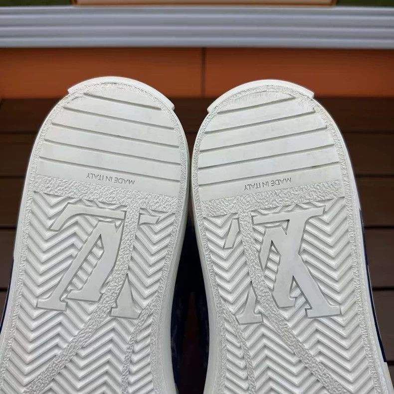 Louis Vuitton Louis Vuitton High Top Denim Sneakers Size 10 Size US 10 / EU 43 - 9 Thumbnail