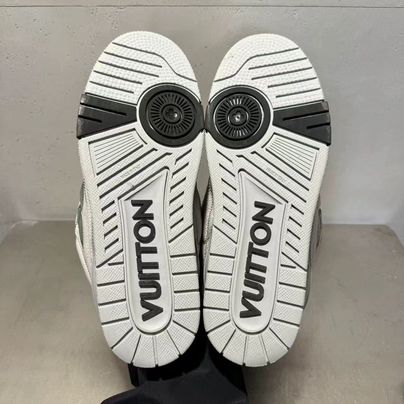 Louis Vuitton Lv Stake Gray White Sneakers Size 8.5 Size US 8.5 / EU 41-42 - 6 Thumbnail