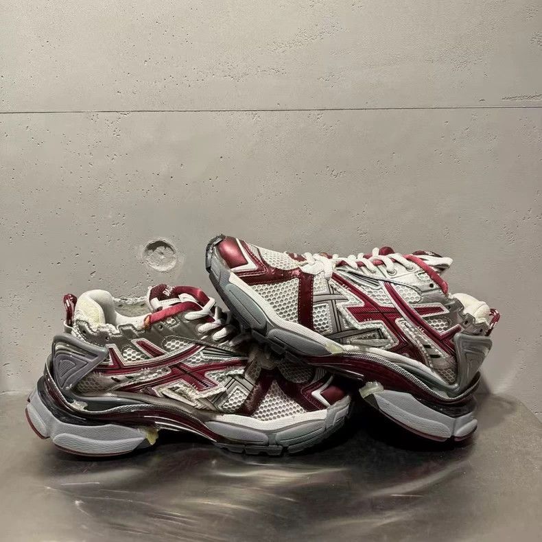 Balenciaga Balenciaga Runner Sneakers White Red Size 42 Size US 9 / EU 42 - 4 Thumbnail