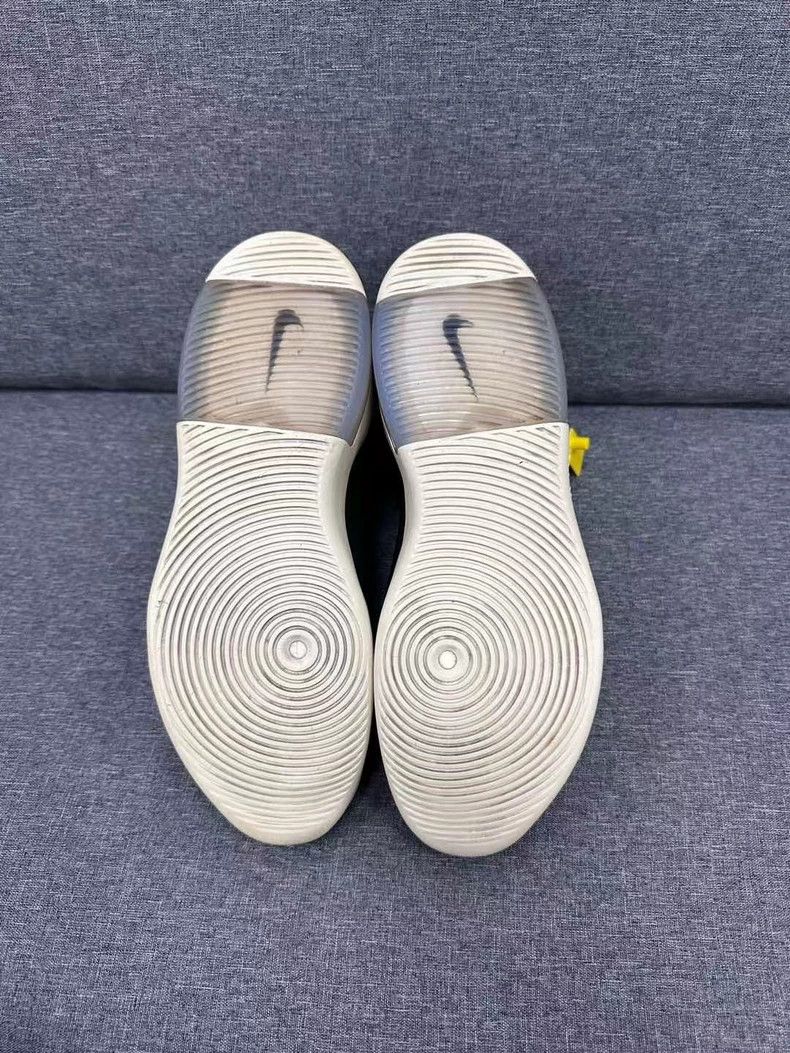 Fear of God Nike Fog High-Top Sneakers for Sale Size US 9 / EU 42 - 5 Thumbnail