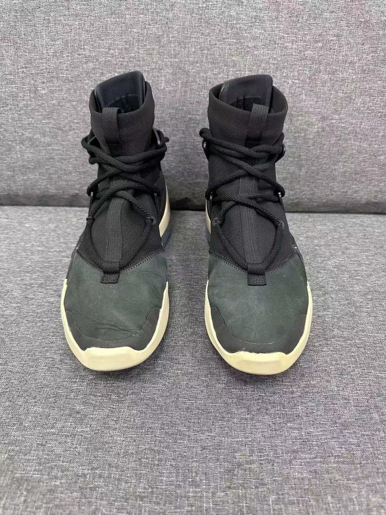 Fear of God Nike Fog High-Top Sneakers for Sale Size US 9 / EU 42 - 2 Thumbnail