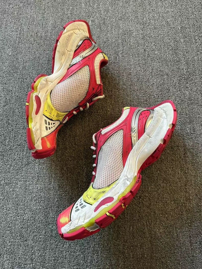 Balenciaga Balenciaga Sneakers Size 40 with Box Accessories Size US 10 / EU 43 - 3 Thumbnail