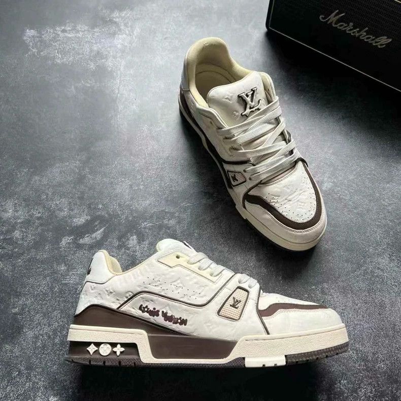 Louis Vuitton Louis Vuitton Trainer Tyler Sneakers for Sale Size US 6 / EU 39 - 5 Thumbnail