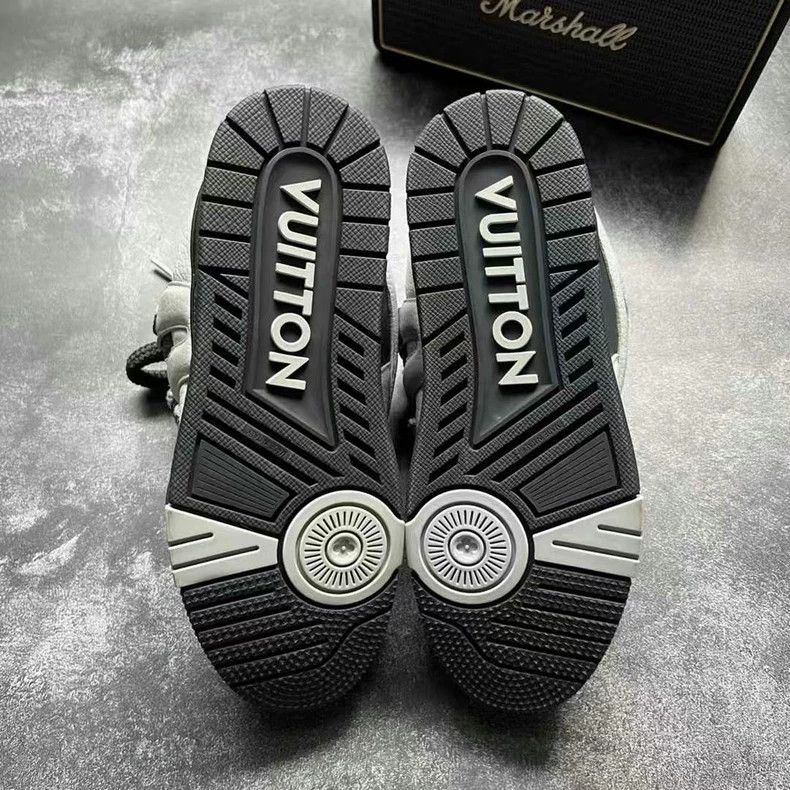 Louis Vuitton Louis Vuitton Skate Shoes Black Gray Size 39 Size US 5 / EU 37 - 7 Thumbnail