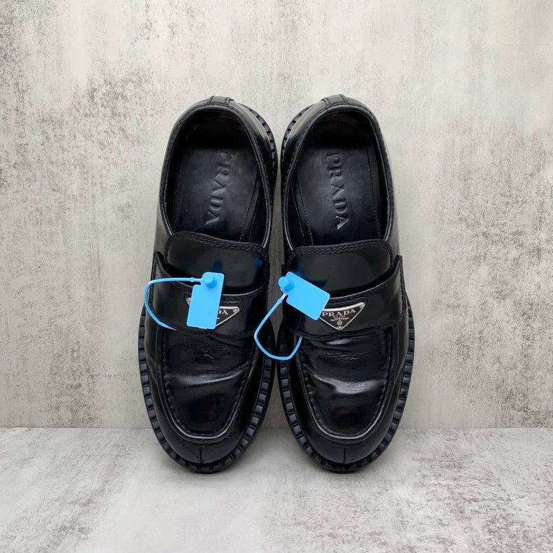 Prada Prada Thick Sole Loafers Size 7.5 Size US 7.5 / EU 40-41 - 6 Thumbnail