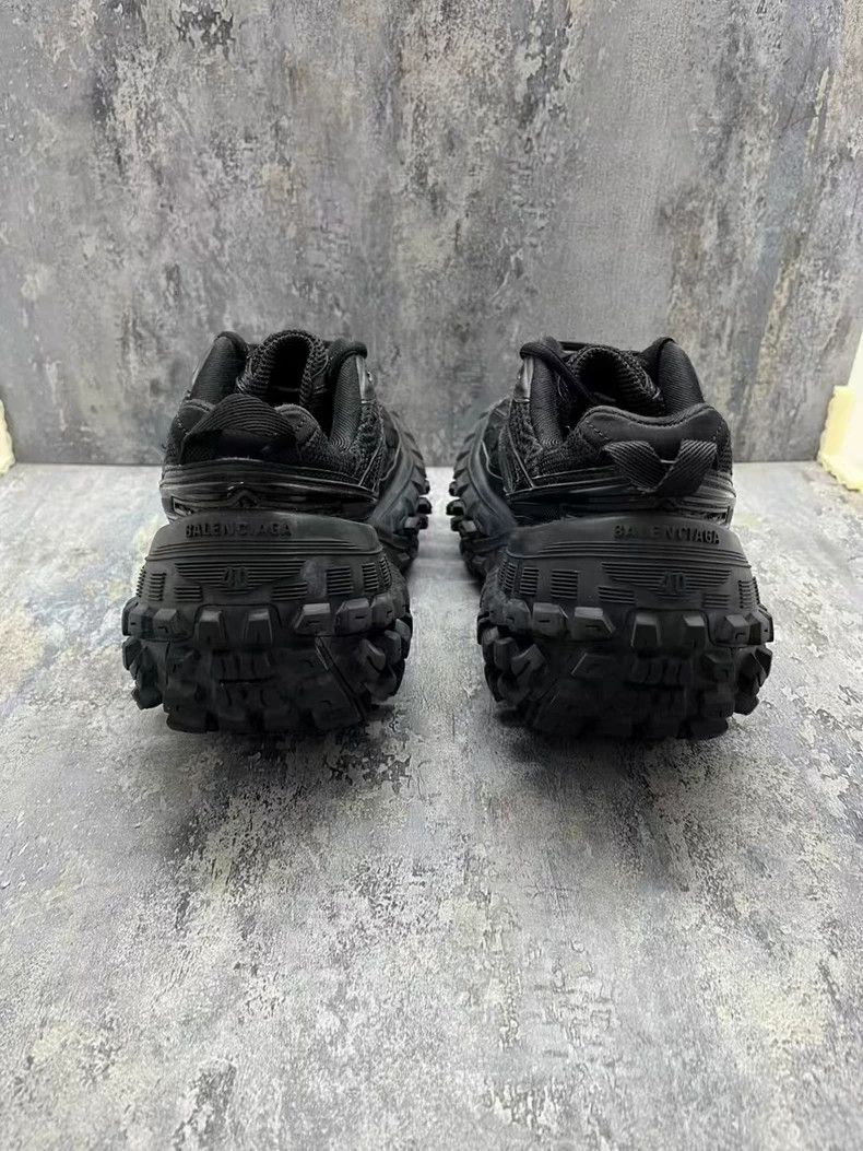 Balenciaga Balenciaga Tire Sneakers Black Size 40 Size US 8 / EU 41 - 3 Thumbnail
