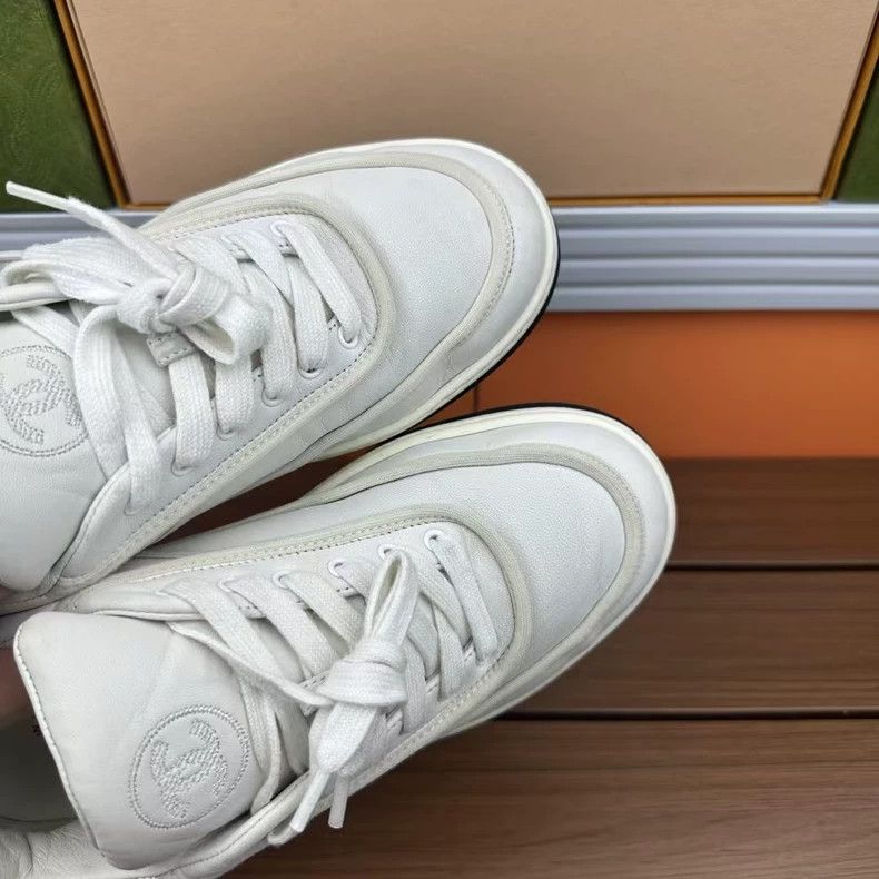 Chanel Chanel White Leather Sneakers Size 36 Size US 5.5 / EU 38 - 5 Thumbnail