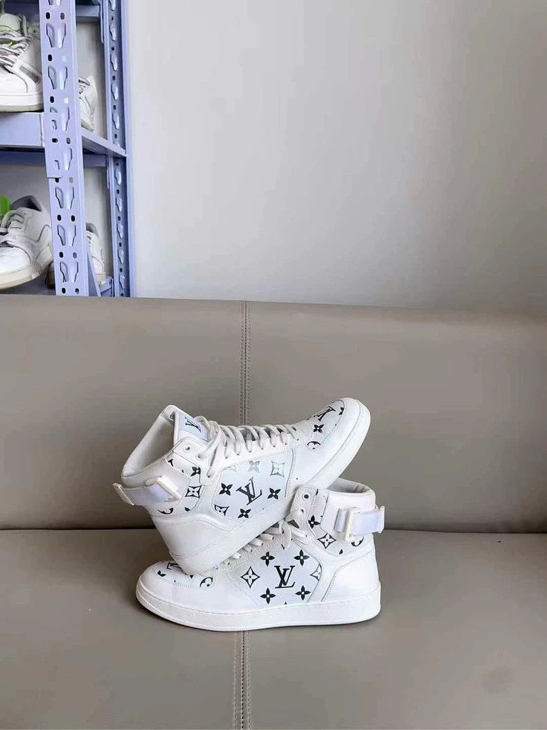 Louis Vuitton Louis Vuitton Rivoli High-Top Shoes Size 42 Size US 9 / EU 42 - 6 Thumbnail