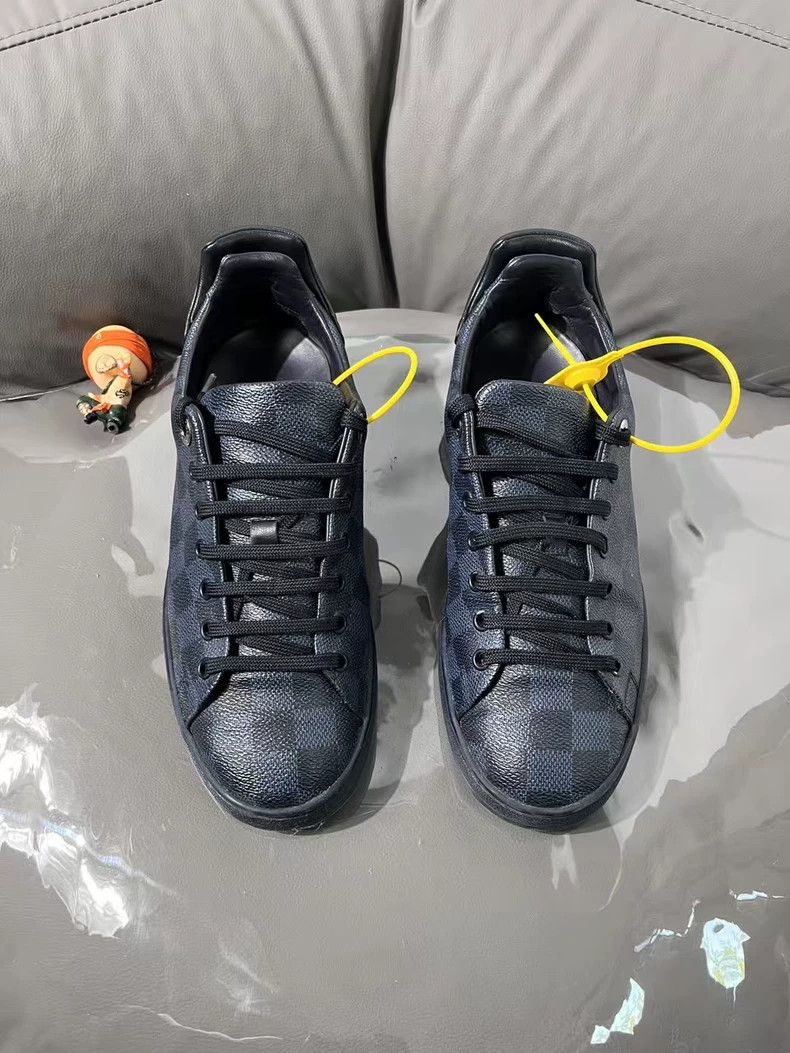 Louis Vuitton Lv Louis Vuitton Black Blue Sneakers 39 Size US 6.5 / EU 39-40 - 2 Thumbnail