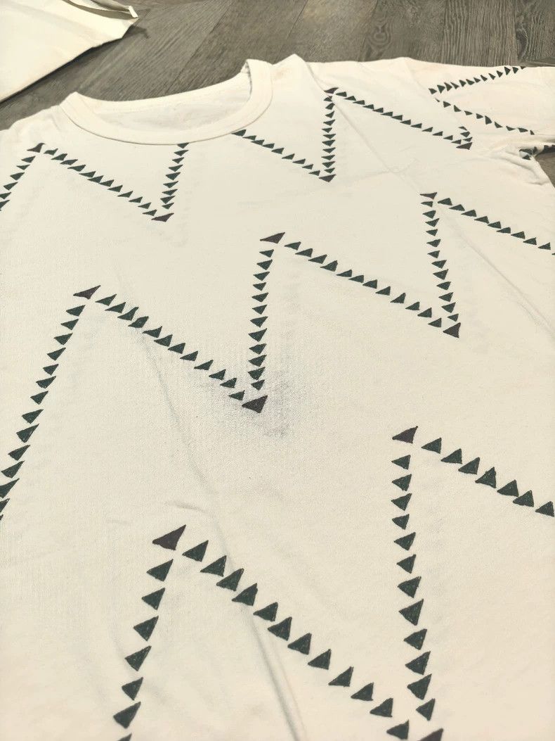 Visvim VISVIM Jumbo Hand-Drawn Triangle T-Shirt Size US XL / EU 56 / 4 - 2 Thumbnail