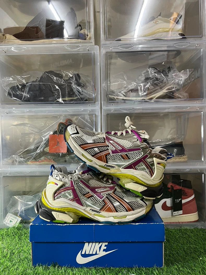 Balenciaga Balenciaga Runner Mesh Rainbow Size 41 Size US 10 / EU 43 - 3 Thumbnail