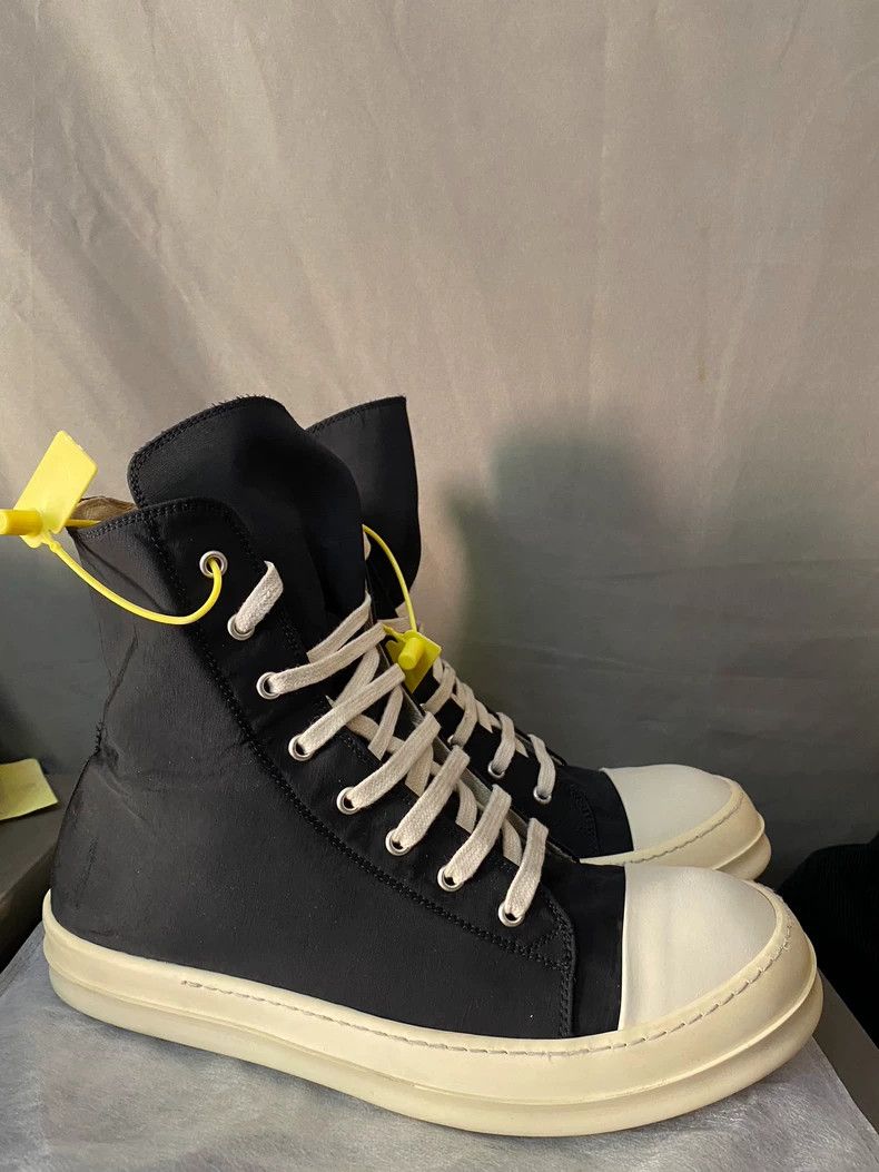 Rick Owens Rick Owens High-Top Sneakers in Black Size US 10.5 / EU 43-44 - 3 Thumbnail