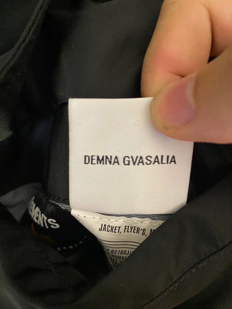 Vetements Vetements Black Bomber Jacket with QR Code Size US XS / EU 42 / 0 - 7 Thumbnail