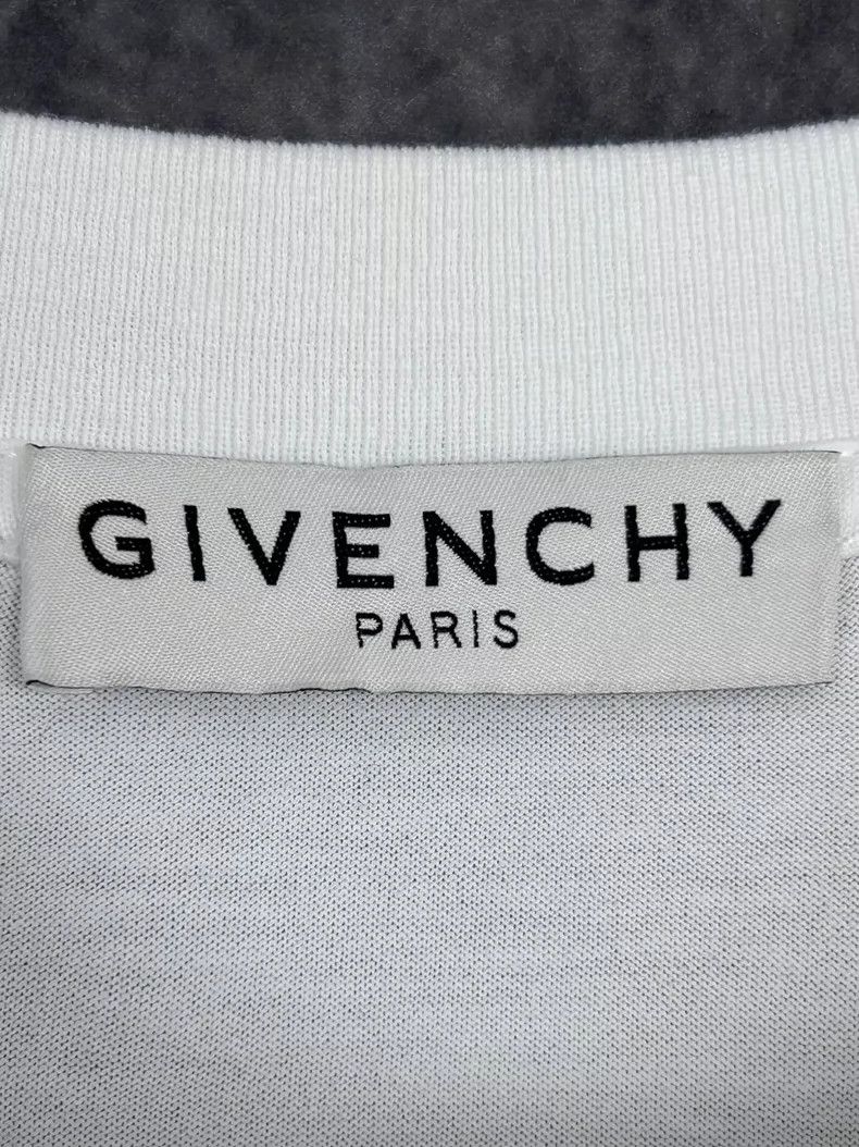 Givenchy GIVENCHY Logo Print Loose Fit T-Shirt Size US S / EU 44-46 / 1 - 7 Thumbnail