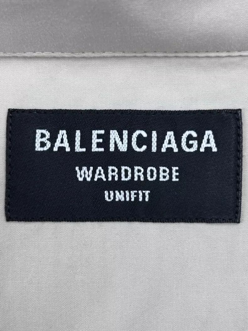 Balenciaga Balenciaga Cotton Oversized Graphic Shirt for Men Size US S / EU 44-46 / 1 - 7 Thumbnail