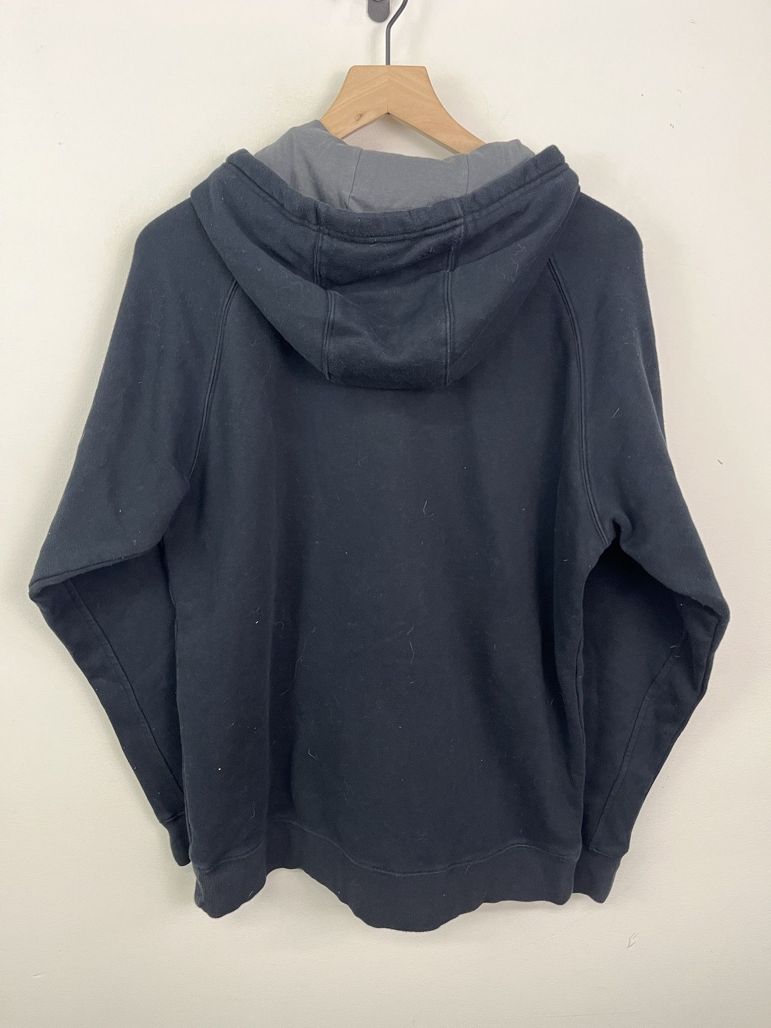 Columbia Vintage Y2K Columbia Black Embroidered Hoodie Size M Size US M / EU 48-50 / 2 - 3 Thumbnail