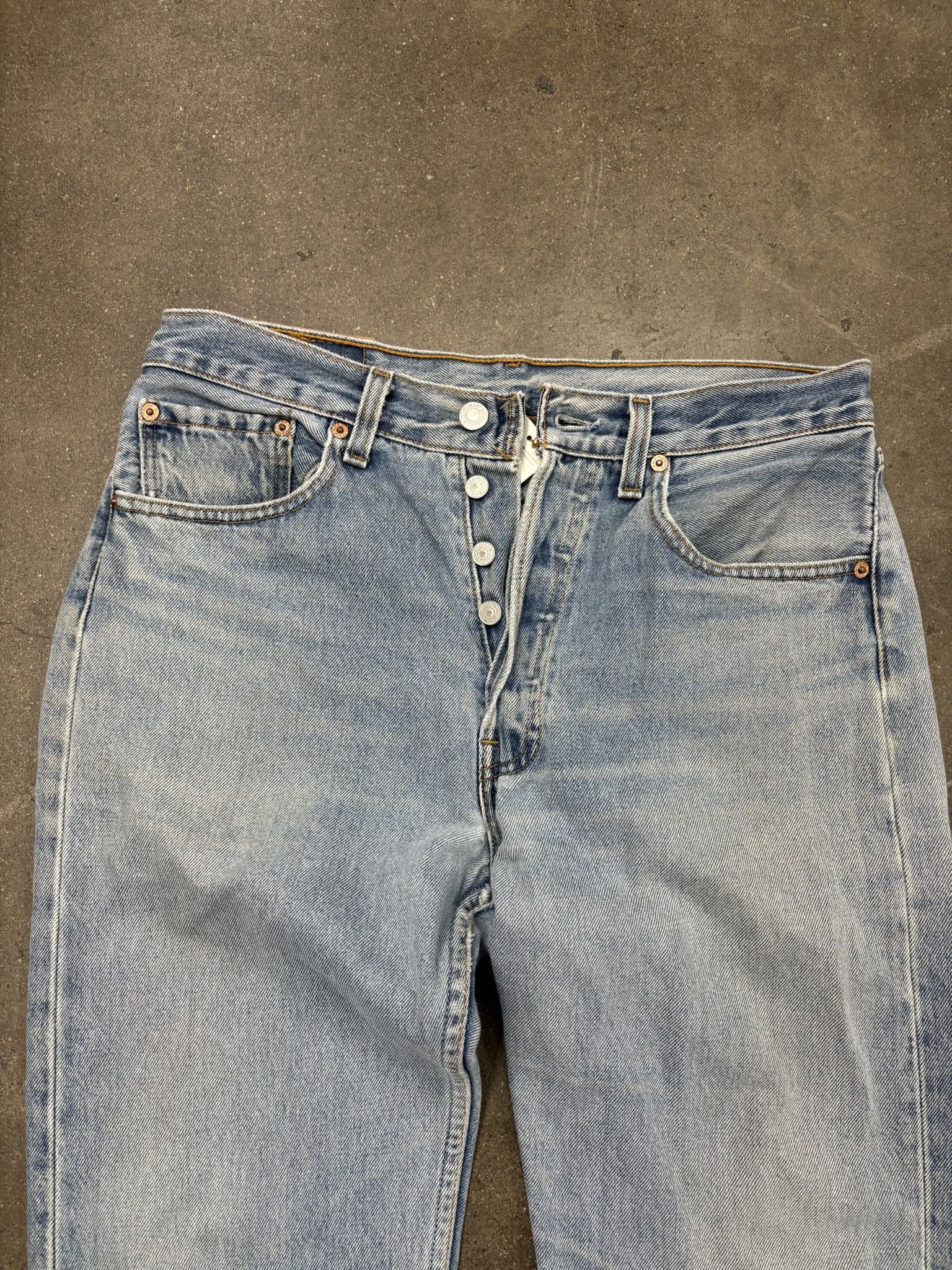 Wrangler Vintage Light Wash Denim Levi's 501 Jeans Size US 31 - 3 Thumbnail