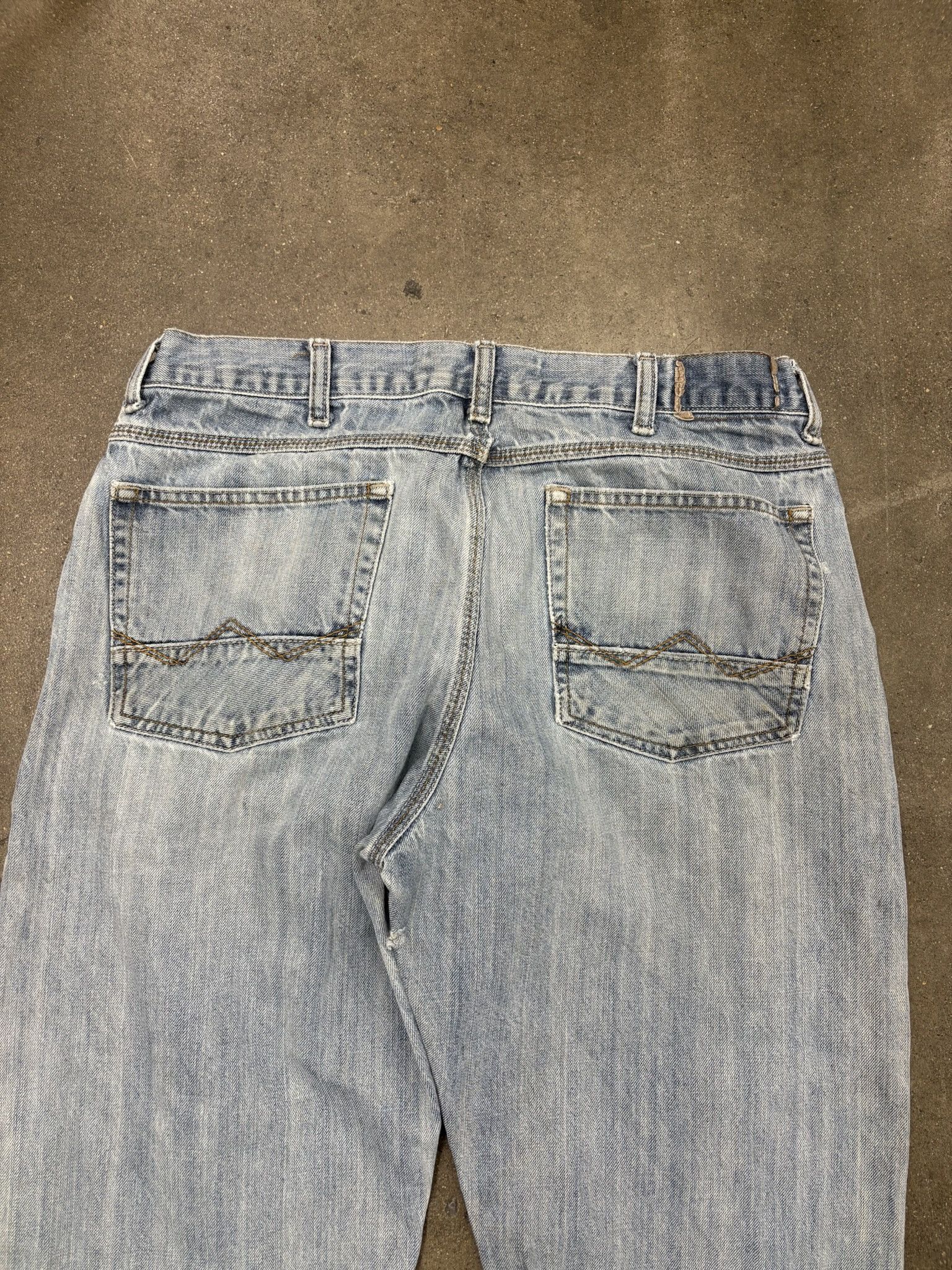 Wrangler Vintage Light Wash Denim Wrangler Jeans Co Jeans Size US 35 - 5 Thumbnail