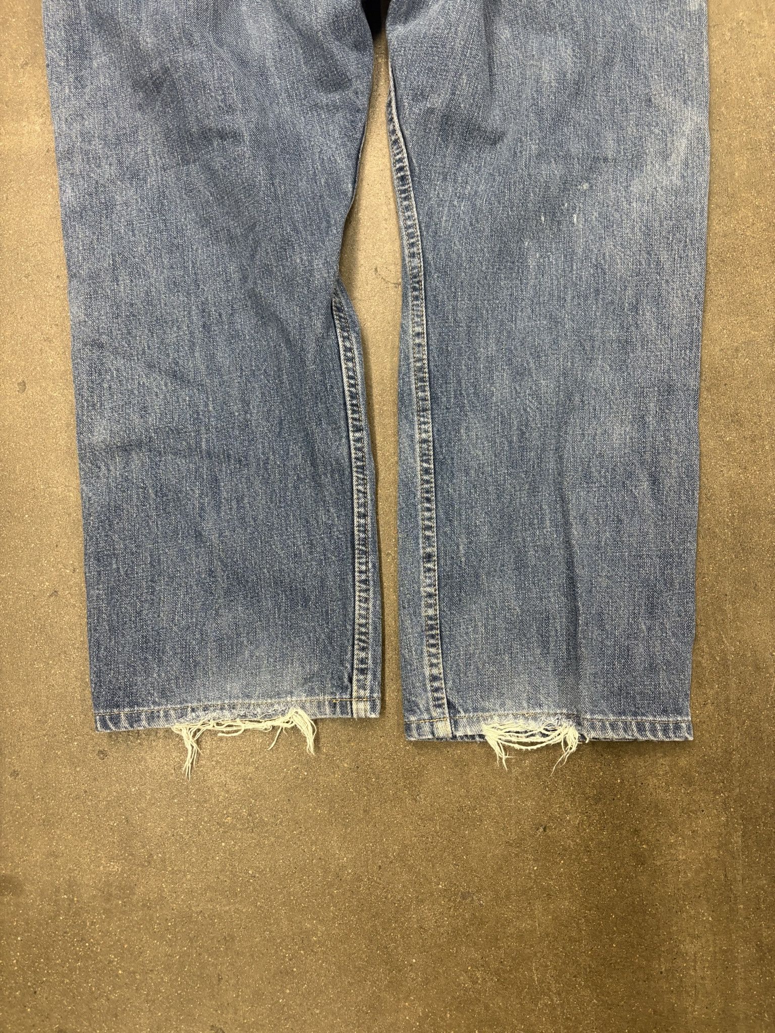 Wrangler Vintage Light Wash Denim Wrangler Jeans Co Straight Jeans Size US 40 / EU 56 - 7 Thumbnail