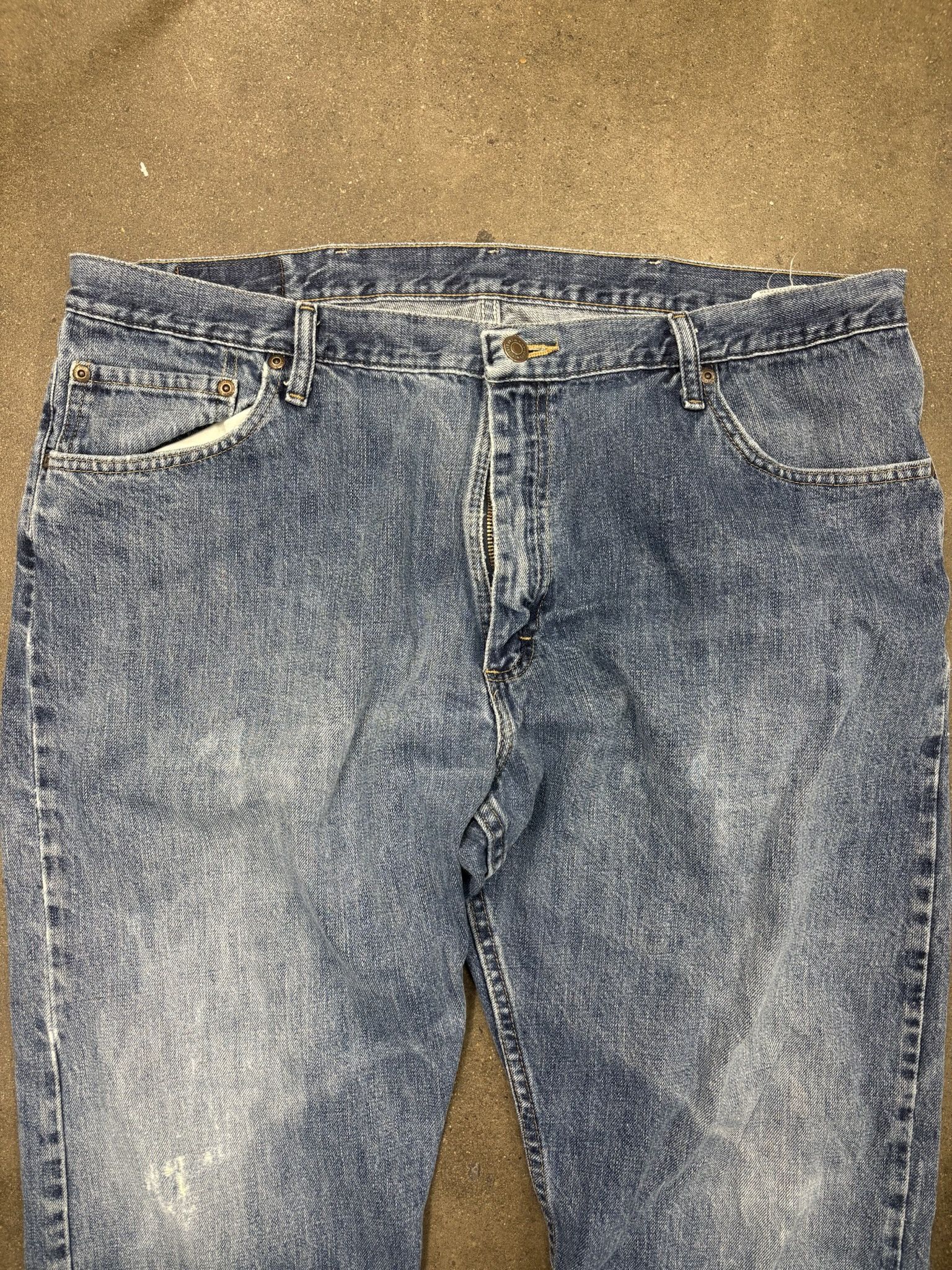 Wrangler Vintage Light Wash Denim Wrangler Jeans Co Straight Jeans Size US 40 / EU 56 - 3 Thumbnail