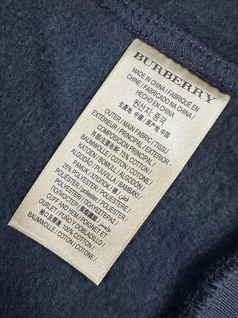 Burberry Burberry Logo Round Neck Sweatshirt for Men Size US M / EU 48-50 / 2 - 9 Thumbnail