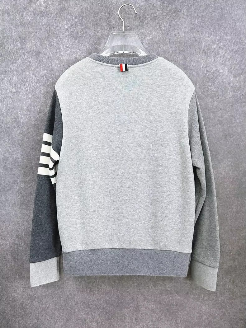 Thom Browne Thom Browne Grey Crew Neck Sweatshirt Size US M / EU 48-50 / 2 - 2 Thumbnail