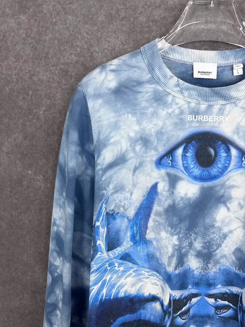 Burberry Burberry Blue Shark Print Crewneck Sweatshirt Size US L / EU 52-54 / 3 - 6 Thumbnail