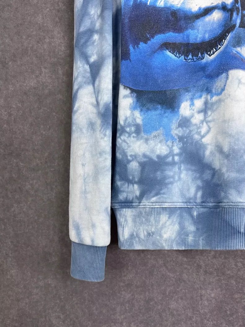 Burberry Burberry Blue Shark Print Crewneck Sweatshirt Size US L / EU 52-54 / 3 - 4 Thumbnail