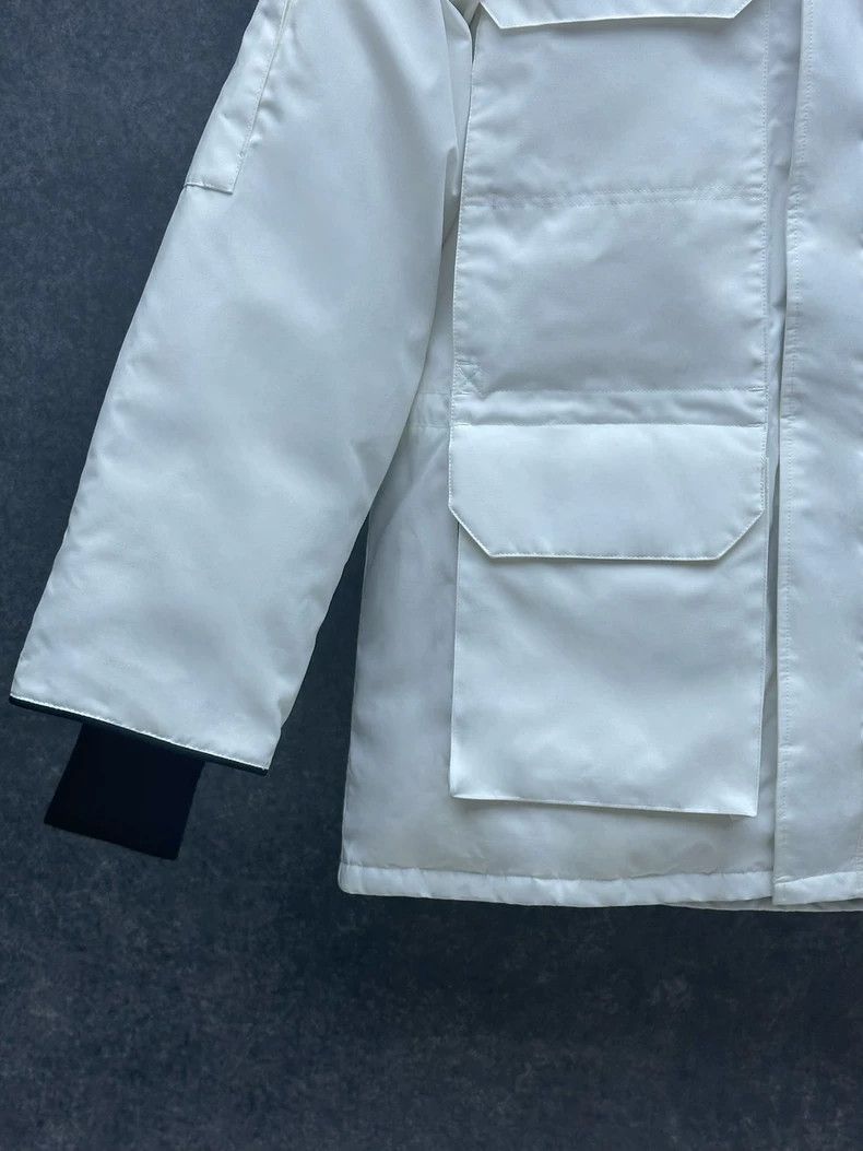 Canada Goose Canada Goose Expedition Waterproof Winter Parka Size US XL / EU 56 / 4 - 4 Thumbnail