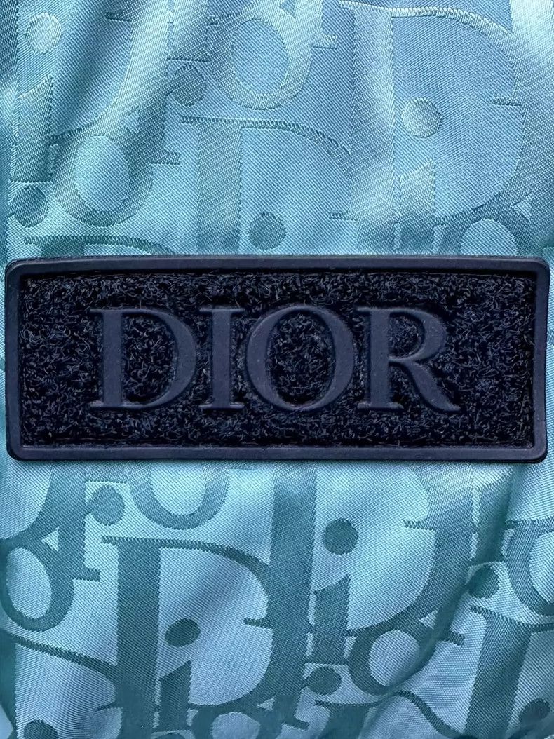 Dior DIOR Logo Zip Collar Short Sleeve Down Jacket Size US XXL / EU 58 / 5 - 7 Thumbnail