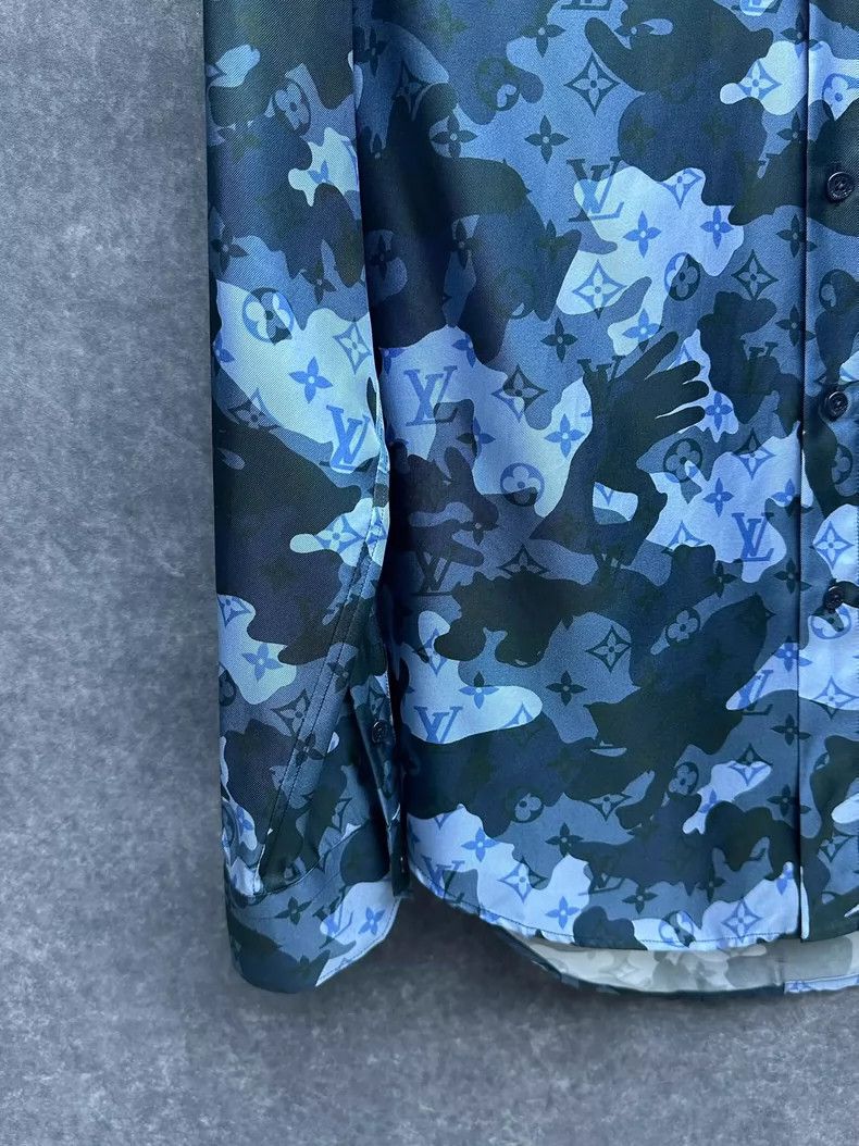 Louis Vuitton Louis Vuitton Camouflage Silk Long Sleeve Shirt Size US M / EU 48-50 / 2 - 4 Thumbnail