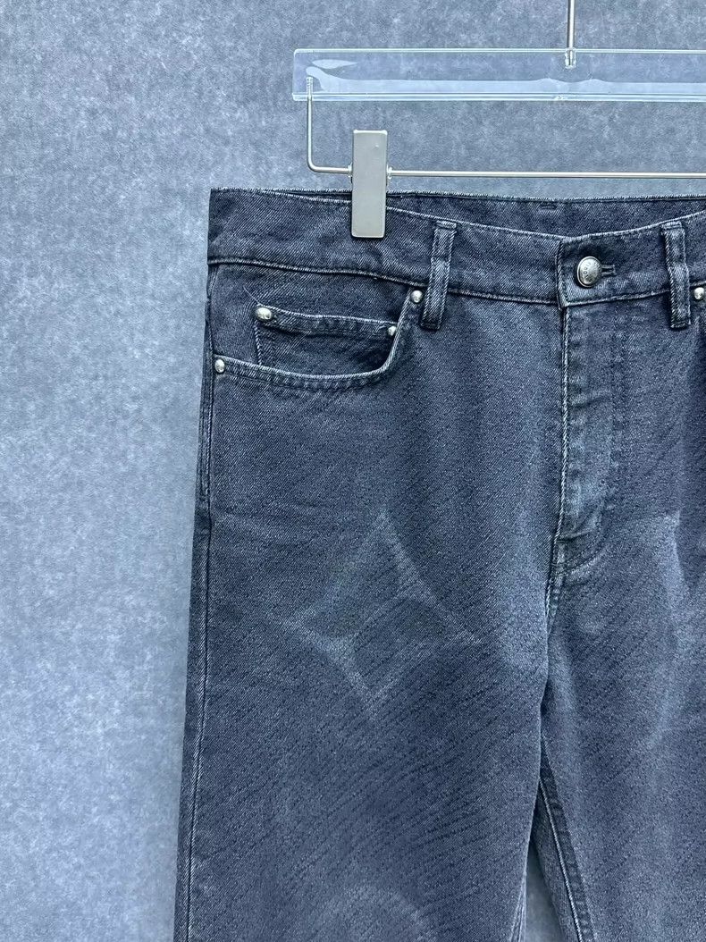 Louis Vuitton Louis Vuitton Black Gradient Logo Denim Pants Size US 30 / EU 46 - 6 Thumbnail