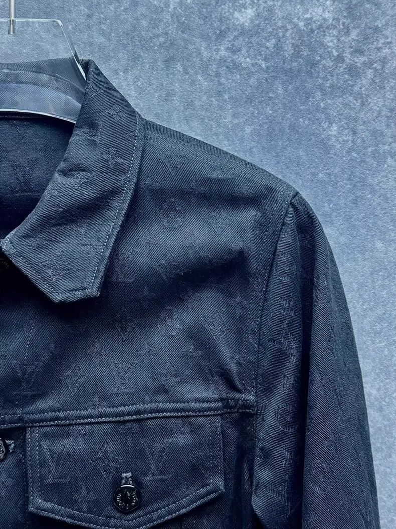 Louis Vuitton Louis Vuitton Monogram Denim Jacket for Men Size US L / EU 52-54 / 3 - 5 Thumbnail