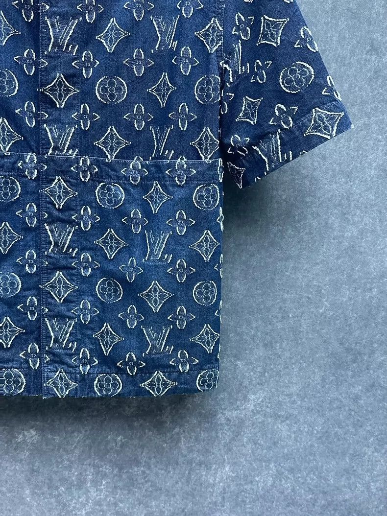 Louis Vuitton Louis Vuitton Logo Embroidered Short Sleeve Shirt Size US M / EU 48-50 / 2 - 3 Thumbnail