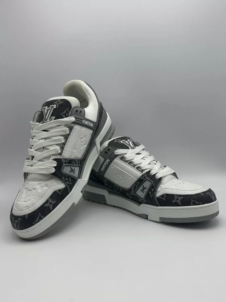 Louis Vuitton Louis Vuitton Low Top Leather Sneakers for Men Size US 8 / EU 41 - 3 Thumbnail