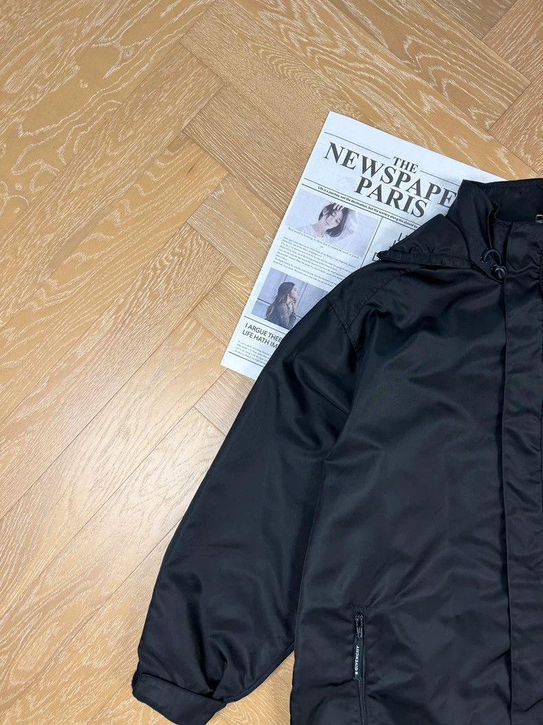 Givenchy Givenchy Oversize Black Windbreaker Jacket for Men Size US XXL / EU 58 / 5 - 6 Thumbnail