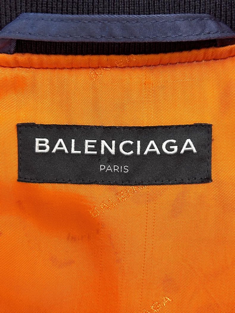 Balenciaga Balenciaga Zip Long Sleeve Jacket in Blue Size US L / EU 52-54 / 3 - 8 Thumbnail