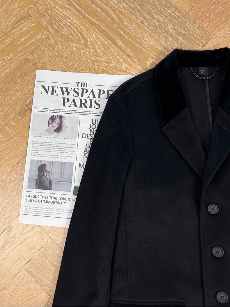 Burberry Burberry Black Velvet Double-Breasted Coat Size US L / EU 52-54 / 3 - 6 Thumbnail