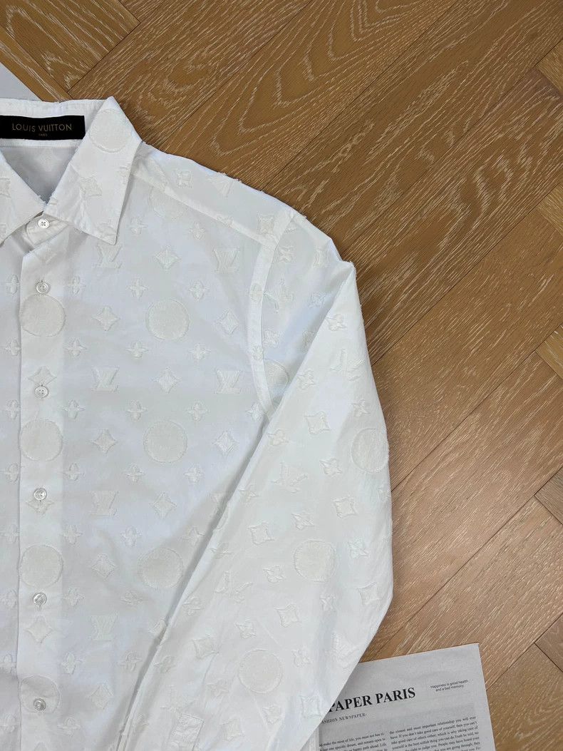 Louis Vuitton Louis Vuitton Long Sleeve Shirt for Men Size US M / EU 48-50 / 2 - 5 Thumbnail