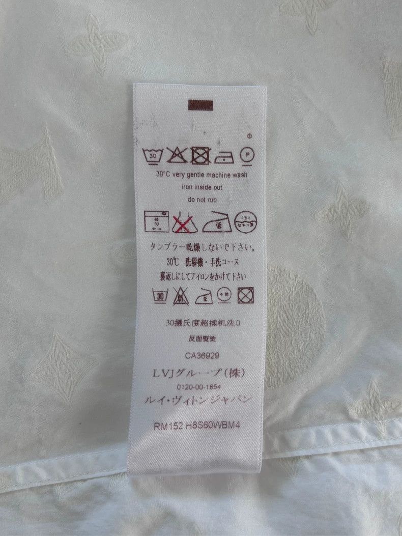 Louis Vuitton Louis Vuitton Long Sleeve Shirt for Men Size US M / EU 48-50 / 2 - 9 Thumbnail