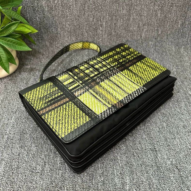 Prada PRADA Striped Nylon Accordion Handbag Green Size ONE SIZE - 3 Thumbnail