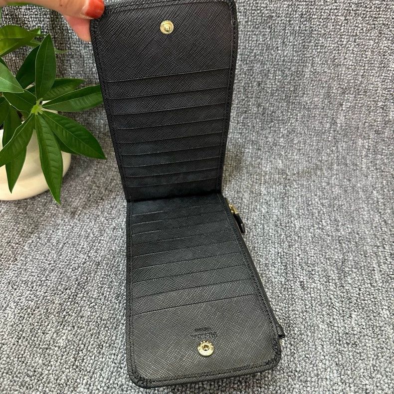 Prada PRADA Leather Long Wallet with Metal Logo Size ONE SIZE - 5 Thumbnail