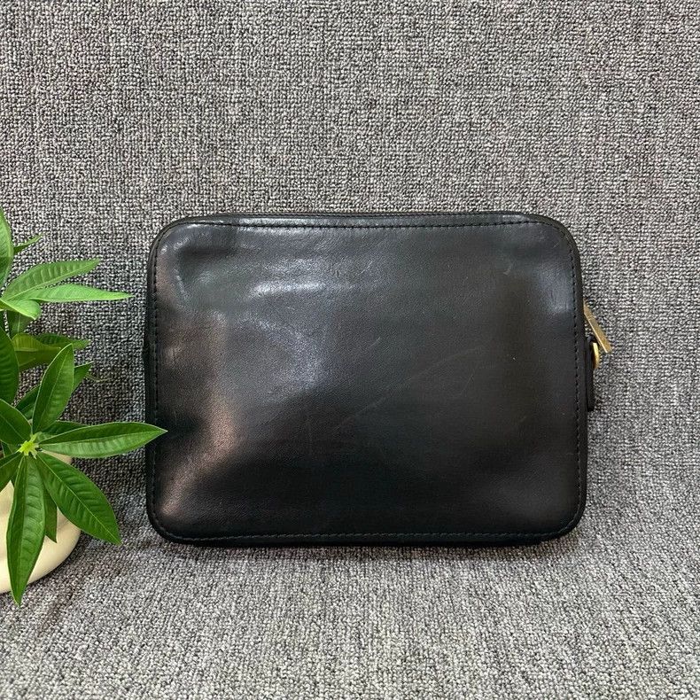 Alexander McQueen Alexander McQueen Leather Zipper Handheld Clutch Size ONE SIZE - 2 Thumbnail