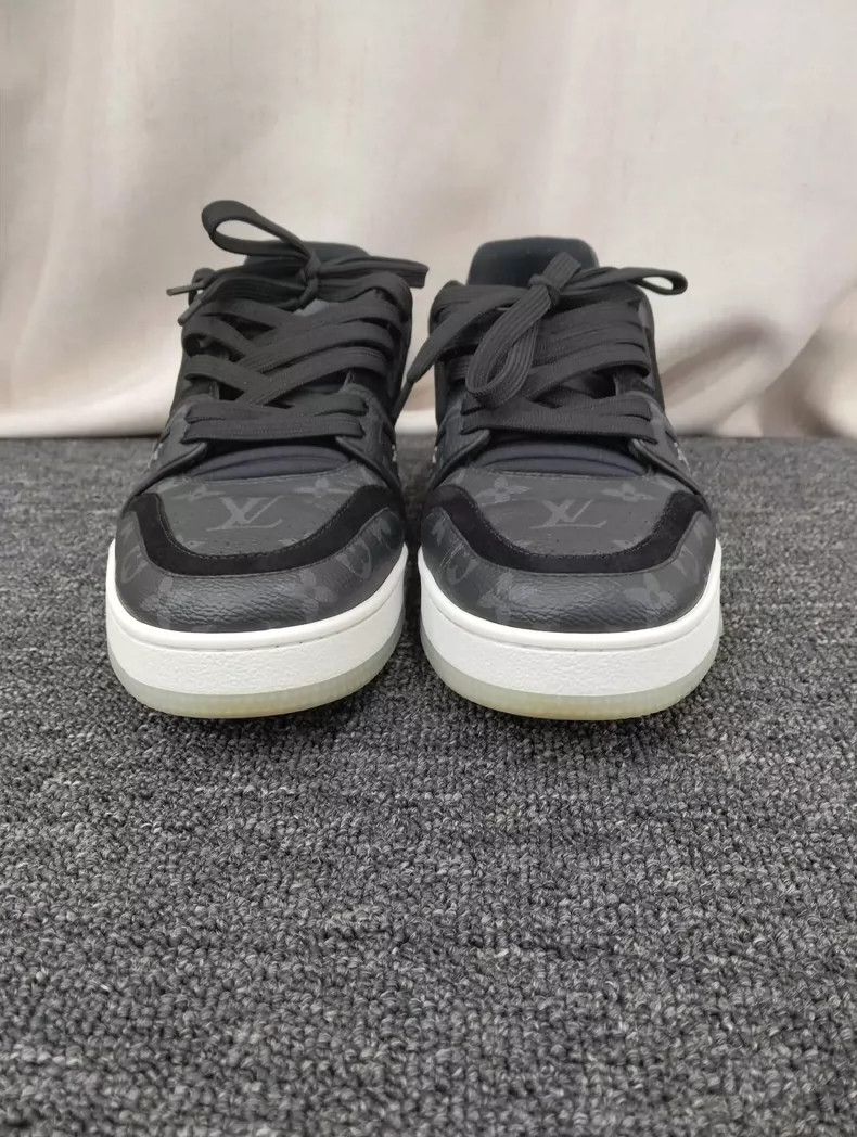 Louis Vuitton LV Louis Vuitton Trainer Sneakers Size 42.5 Size US 10.5 / EU 43-44 - 4 Thumbnail