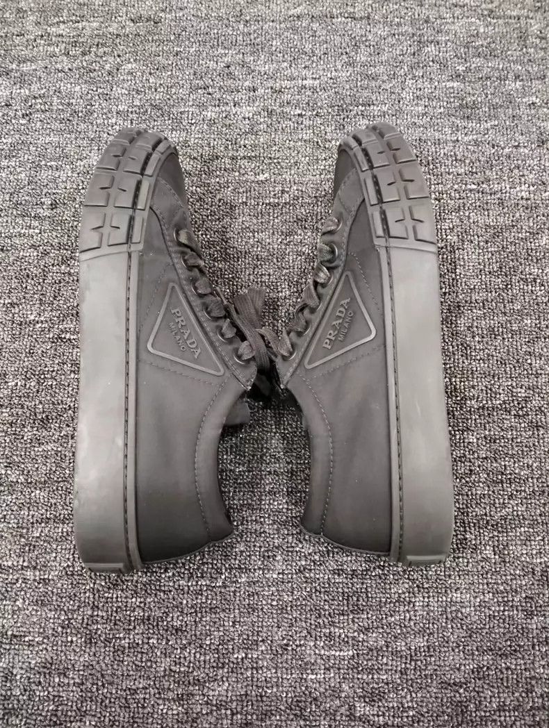 Prada PRADA Sneakers Size 37.5 Brand-New Condition Size US 7.5 / EU 40-41 - 8 Thumbnail