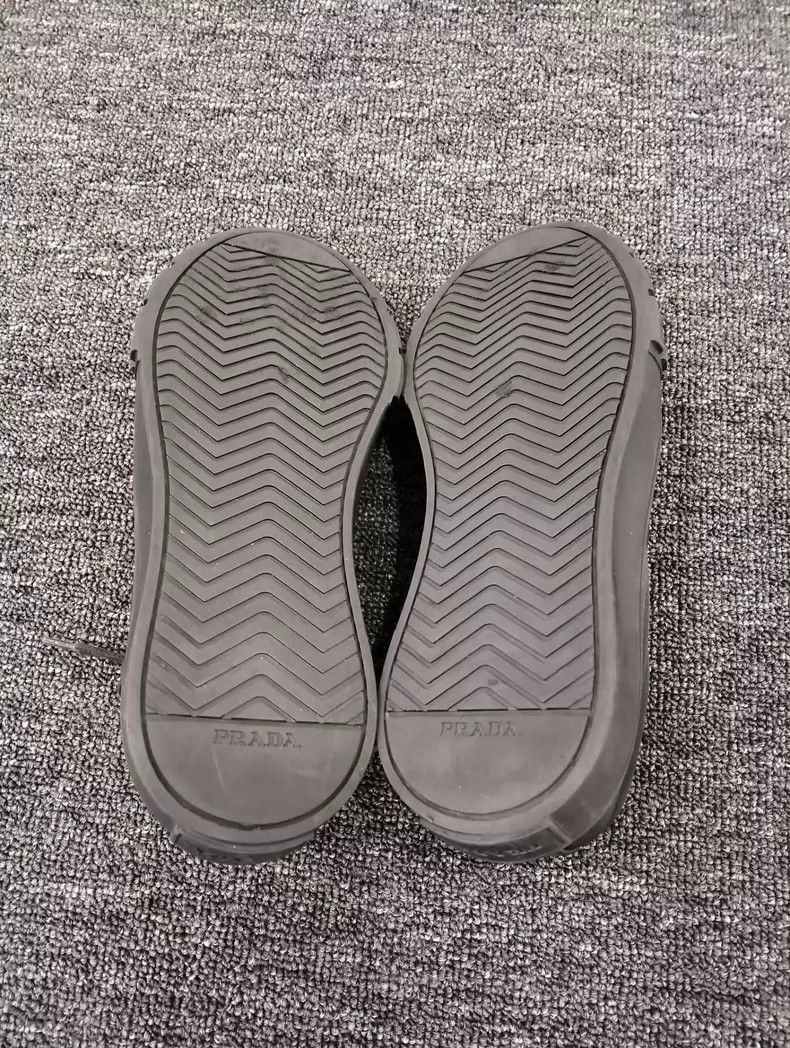 Prada PRADA Sneakers Size 37.5 Brand-New Condition Size US 7.5 / EU 40-41 - 4 Thumbnail