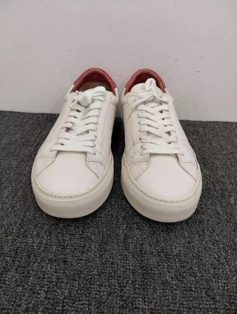 Givenchy Givenchy White Sneakers Size 39 Secondhand Size US 8 / EU 41 - 2 Thumbnail