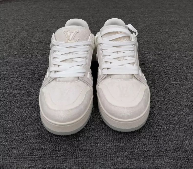 Louis Vuitton Louis Vuitton Sneakers Size 41 Available Now Size US 10.5 / EU 43-44 - 7 Thumbnail